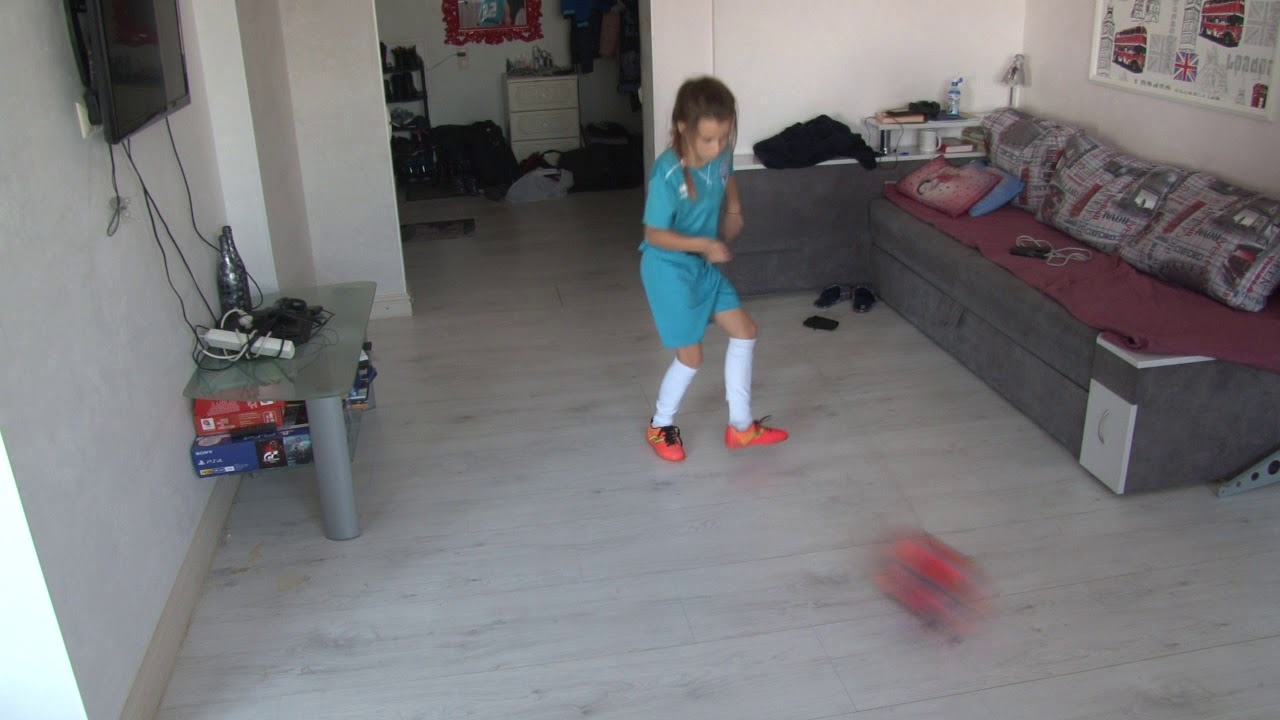 Мяч для тренировки техники Select Street Kicker