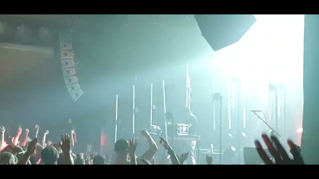 Panda Dub - Unknown Attack (final) Live Elysee Montmartre Paris 20220519 222903 HD