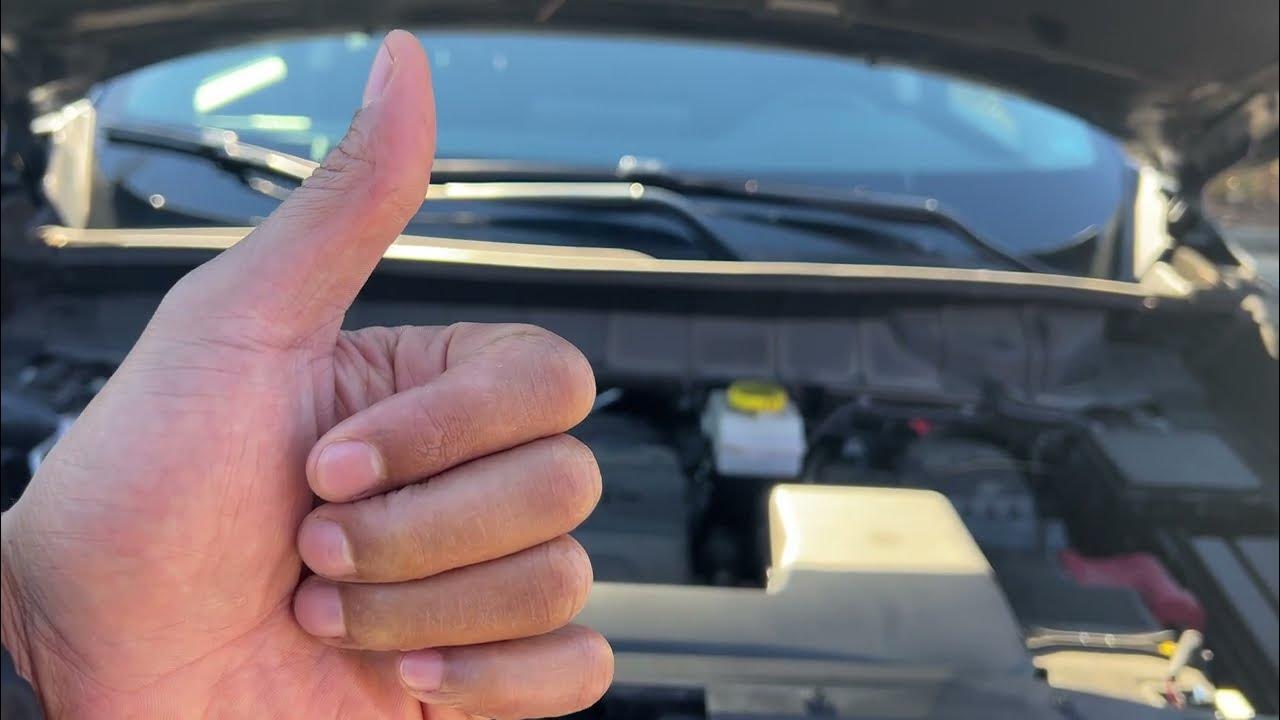 Nissan Pathfinder - Where to Add Oil - YouTube