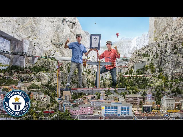 largest model train set