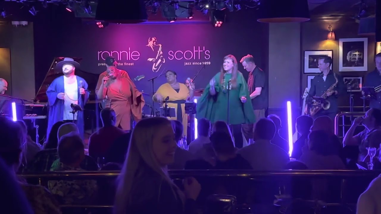 How Will I Know (Whitney Houston) - Sharlene Hector performs with Soul Family