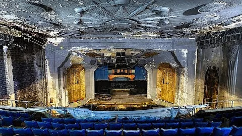 ABANDONED Theater(OLD Flooded Basement)