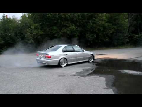 bmw 528i drift.MOV