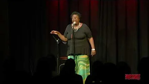 Ria Spencer Performs at the RISK! Live Show on 05....