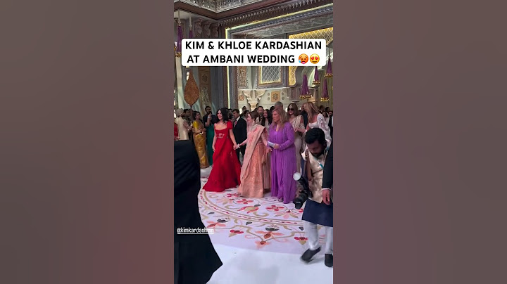 Kim kardashian & khloe kardashian arrives with nita ambani at anant-radhika wedding
