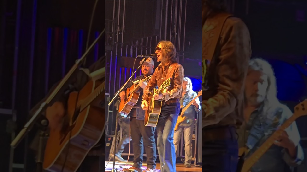 Blackberry Smoke & Trey Hensley Rocking “White Freigtliner Blue.” The Mayo Civic Center. 8/4/26