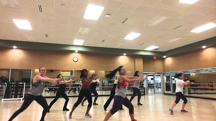 "Conga" Gloria Estefan Zumba choreo by Veronica Ra...