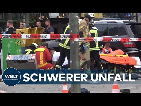 BERLIN: Auto tast in Menschengruppe gerast - mehrere Schwerverletzte.