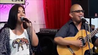 Emely Castro y Carlos Ayala - Vals: Voluble chords