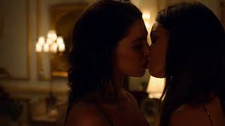 Alice \u0026 Vivian | Lesbians Kissing Video