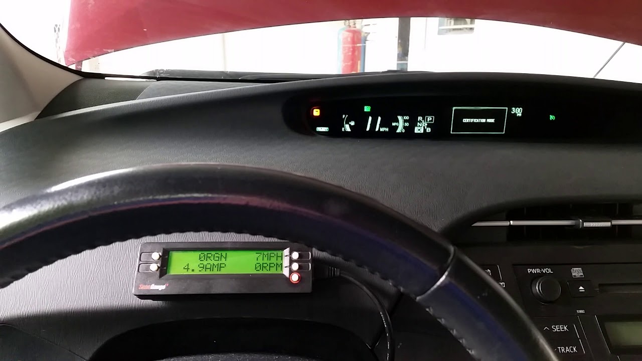 Toyota Prius Regenerative Braking and Current Consumption - YouTube
