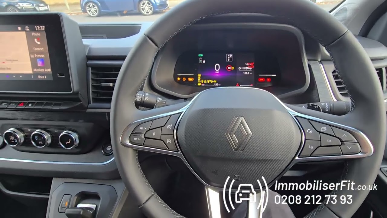 75 Plate Renault Trafic Crew Cab | StarLine S9 Alarm System + Connected Dashcam | Immobiliser Fit