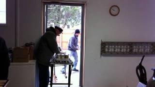 KNIA/KRLS drops food off at Helping Hands