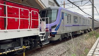 9890レDD200-20牽引東京メトロ半蔵門線18000系5B甲種輸送 町田駅にて。