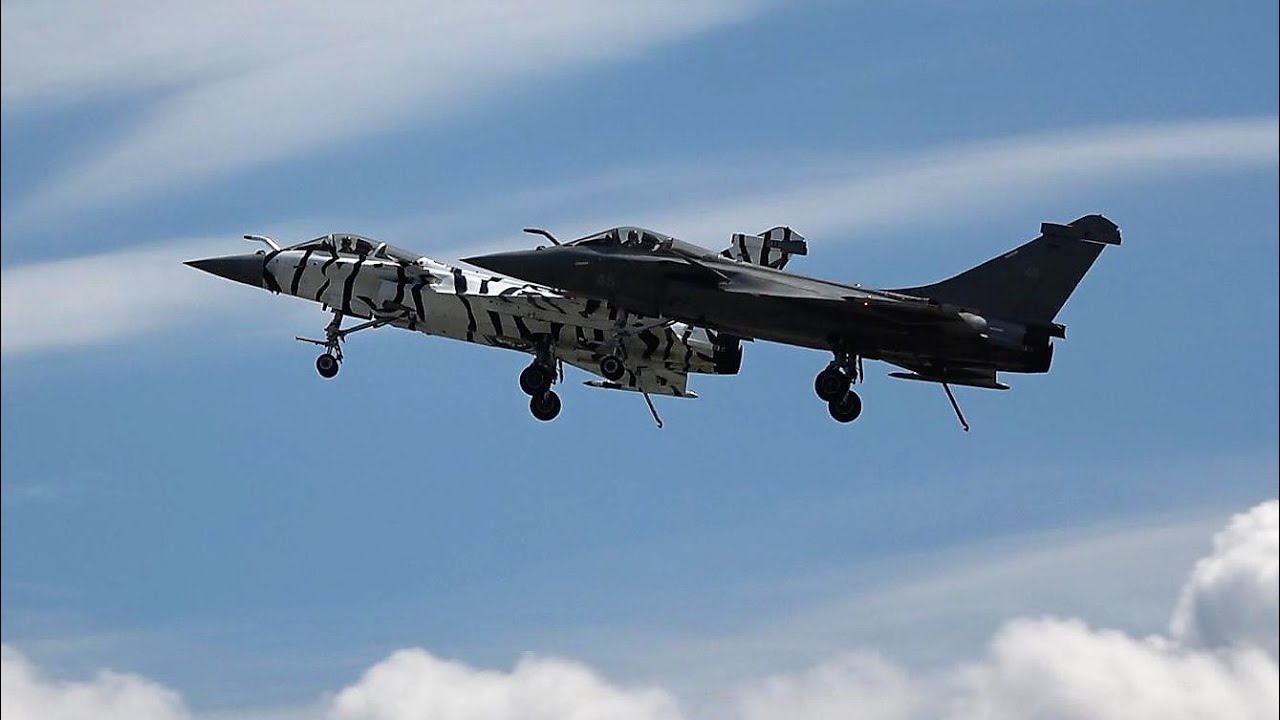 Yeovilton Airshow Action -  A view of every aircraft in the air display