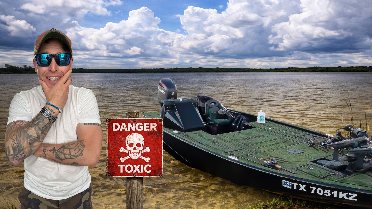 Fishing Floridas Most SECRET Lake – Massive Fish Kill