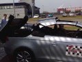 Testdriver teamVolkswagen EOS opening roof