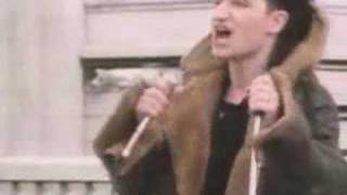 U2 - Two Hearts Beat As One chords