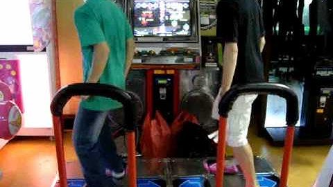 PARANOiA KCET (clean mix) [UZ-DIS21] by -EDESON- & BOCHUP!