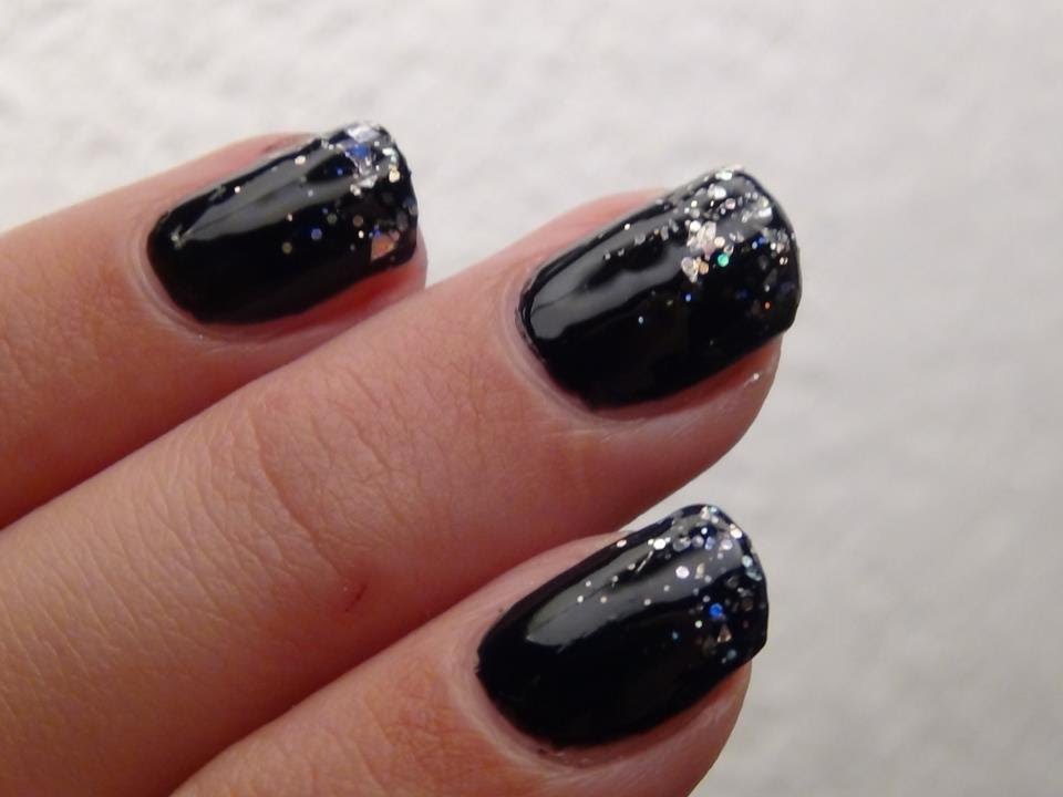 4. Paillettes for Nail Art - wide 4