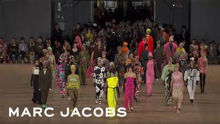 RUNWAY SPRING 2018 MARC JACOBS