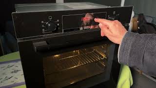 Backzeiten (Dauer) einstellen Uhrzeit einstellen Bosch HBA533BB1 Serie 4 Einbau-Backofen Anleitung