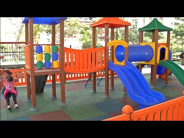 Câmara de SP inaugura parquinho infantil