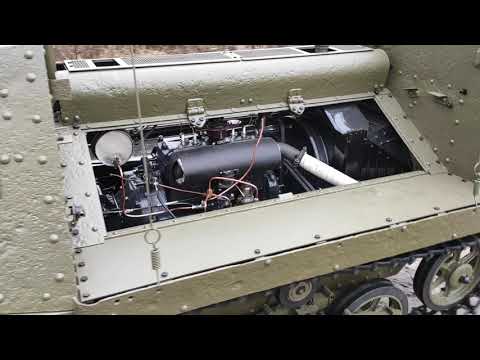 Танк Т-20 'Комсомолец'.