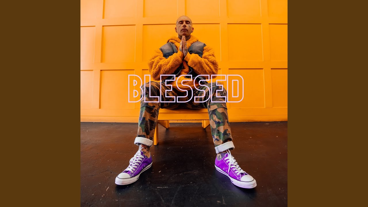 Blessed auf YouTube ansehen Blessed auf YouTube ansehen