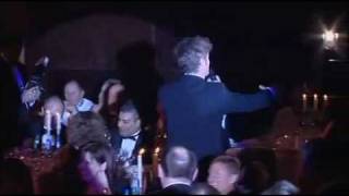 WAITERS ENCORE - Surprise Singing Waiters & Chefs