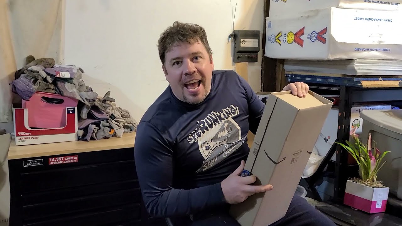 UBeesize 50” Tripod, Aluminum Lightweight for Camera and smart Phone with Phone Holder with Are Jay