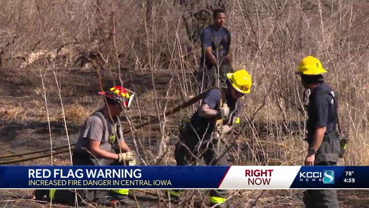 High winds increase fire risk in central Iowa on Monday - YouTube
