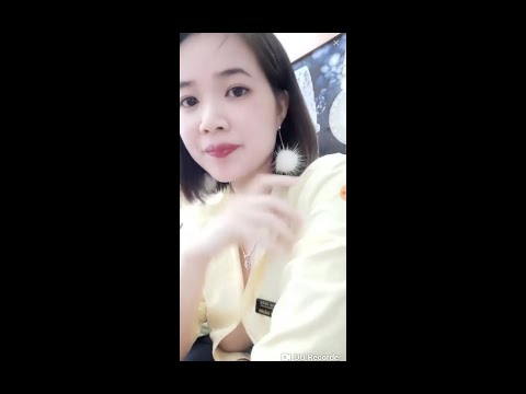 Girl xinh không mặc áo lót livestream Bigo - Nhìn khe chịu không nổi - Part 1