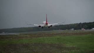 Corendon Boeing B737-800 Cold and Rainy Landing at Nuremberg Airport (EDDN) | Plane Spotting