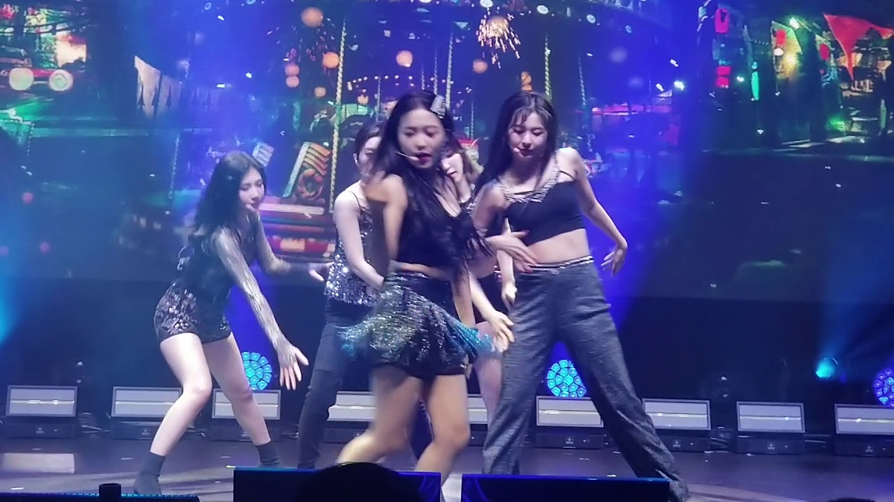 Red Velvet Bad Boy English Version Redmare La Day 2 Angle 2 Youtube