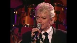 Video thumbnail of "Air Supply - Chances (Toronto 2005)"