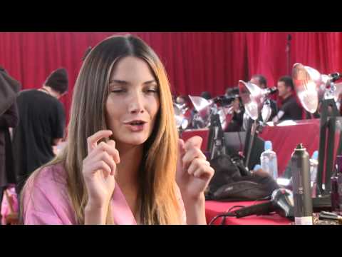 Video: The Angels Of Victoria's Secret And Their Beauty Routines