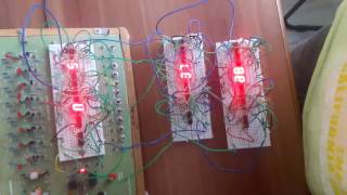 Digital clock on breadboard