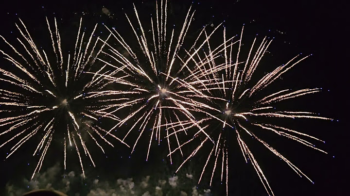 [4K] Feu d'artifice de Niort - 14 Juillet 2025