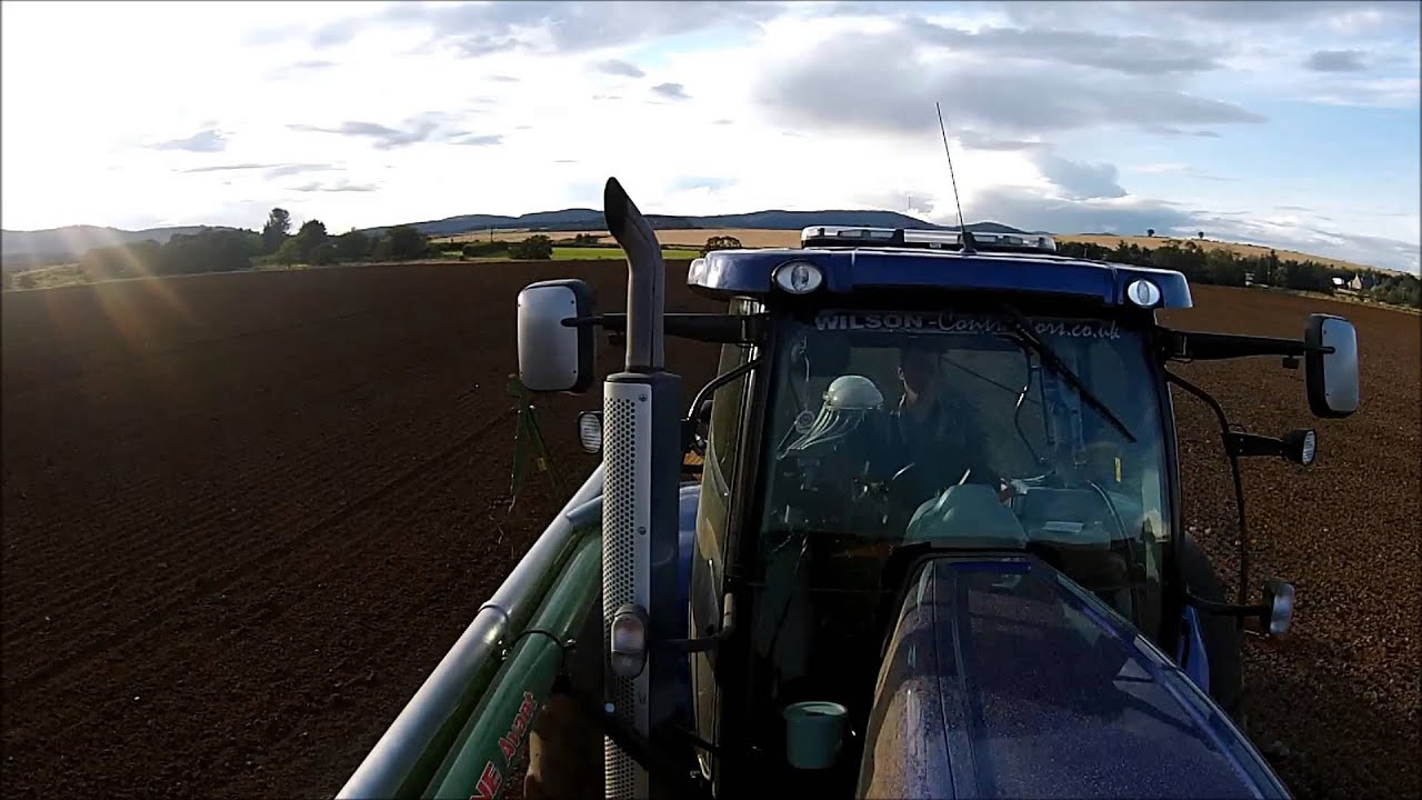 Wilson Contractors - Sowing 2014