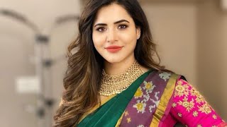 Beautiful Women In Saree, Desi Bhabhi In Saree,