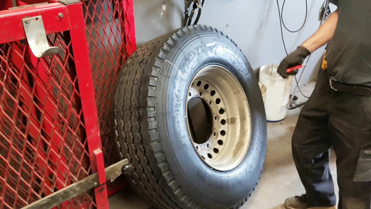 Truck Trailer Tyre being changed YouTube