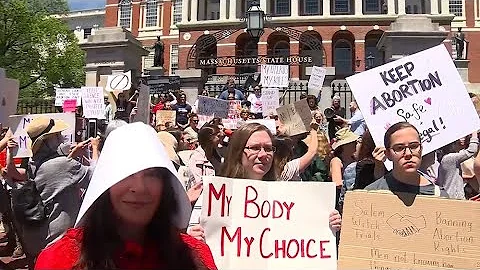 Mass. lawmakers set to hold public hearing on 'Roe Act,' abortion bills