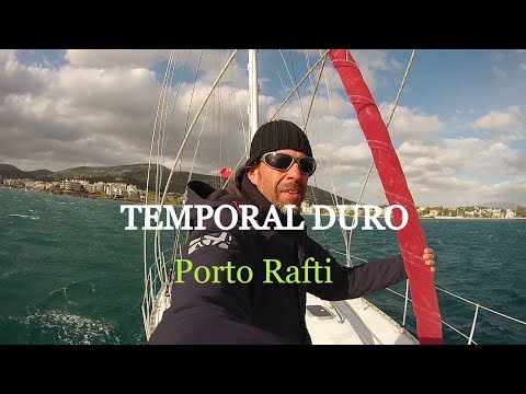 ⁣Temporal en Porto Rafti