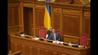 Андрей Парубий умоляет депутатов проголосовать за новый Избирательный Кодекс