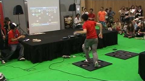 BBR - Stomp to my Beat Japan Expo 2009 Tournois DDR Style //