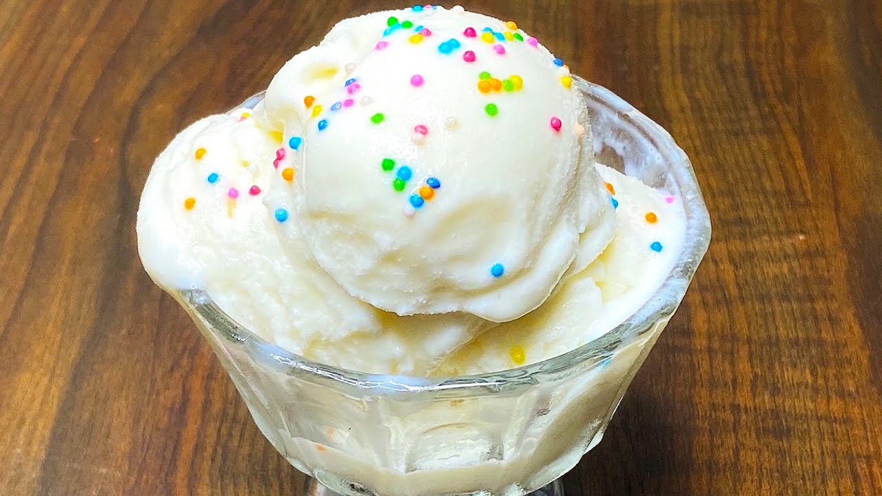 Homemade Vanilla Ice Cream (VIDEO)