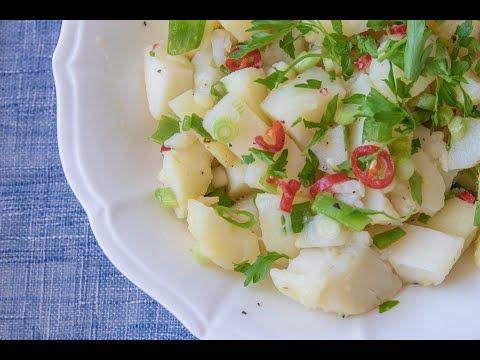 וִידֵאוֹ: איך לבשל סלט תפוחי אדמה עם עוף ופטריות לראש השנה