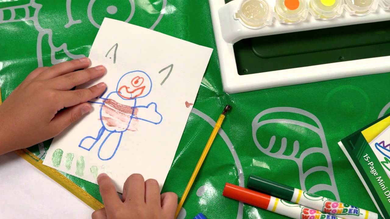 Crayola Color Wonder Mess Free 2 In 1 Art Tote Demo Youtube