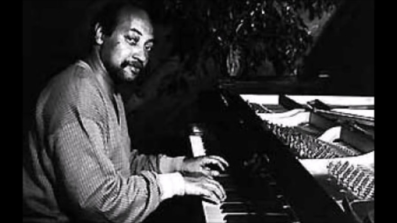 Watch Kenny Barron Trio feat. Eddie Gómez & Al Foster Live at Paulson's, New York City - 1981 (audio only) on YouTube Watch Kenny Barron Trio feat. Eddie Gómez & Al Foster Live at Paulson's, New York City - 1981 (audio only) on YouTube